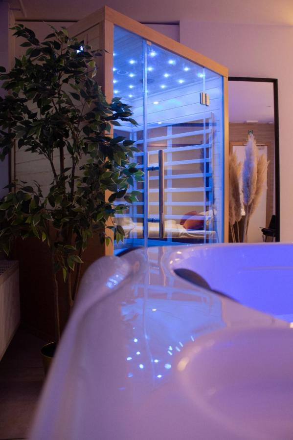 Hotel Spa Palawan Prive Avec Jacuzzi Et Sauna Liège Zewnętrze zdjęcie